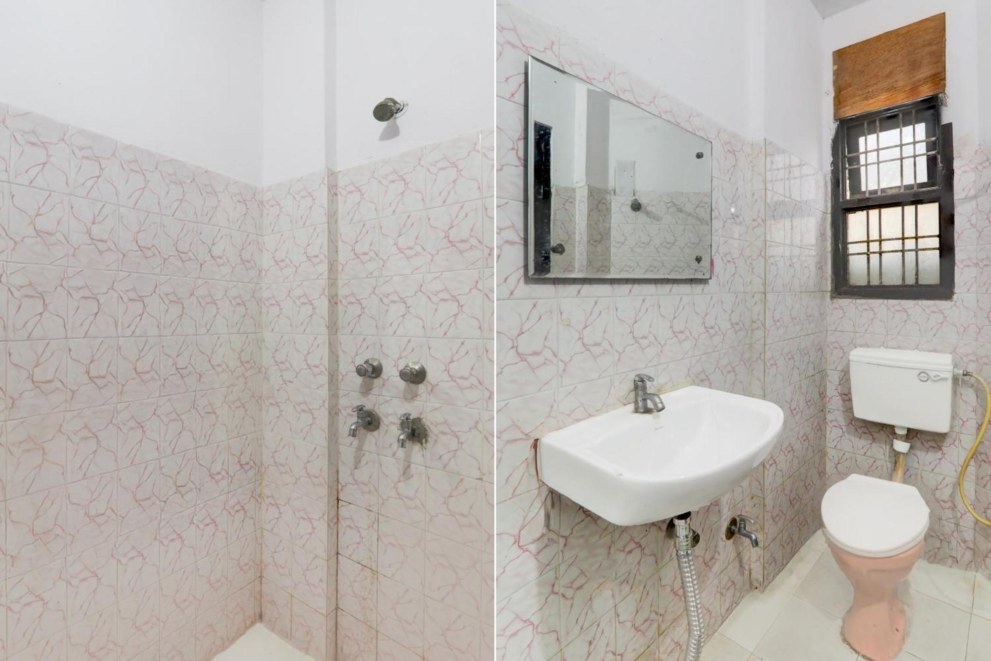 Super Hotel O Insaf Nagar Munshipuliya Formerly Vibrant Chinhat Екстер'єр фото